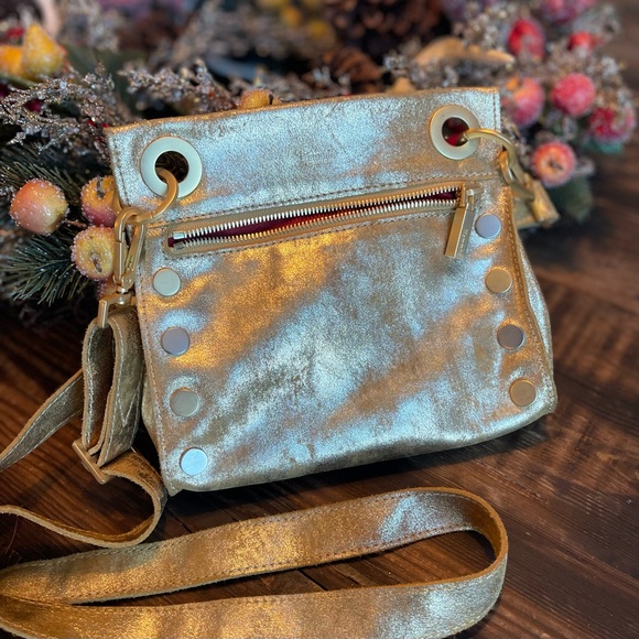 Hammitt Tony Crossbody in Distressed Gold Small, New No Tags - Picture 2 of 7